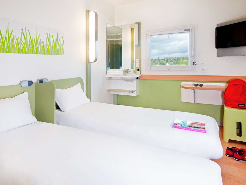 Ibis Budget Chilly-Mazarin Les Champarts Kamer foto