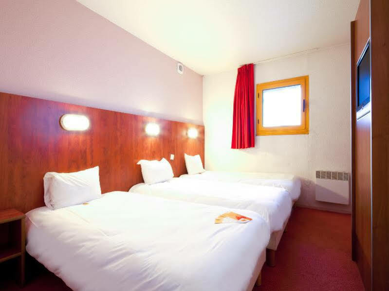 Ibis Budget Chilly-Mazarin Les Champarts Buitenkant foto